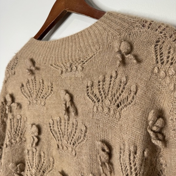 Alan Blizerian Tan 100% Cashmere Open Textured‎ Seashell Neck Sweater - Picture 14 of 16